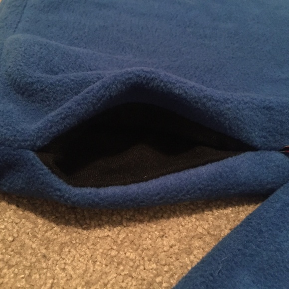 Blue Retro Fleece - Picture 3 of 5